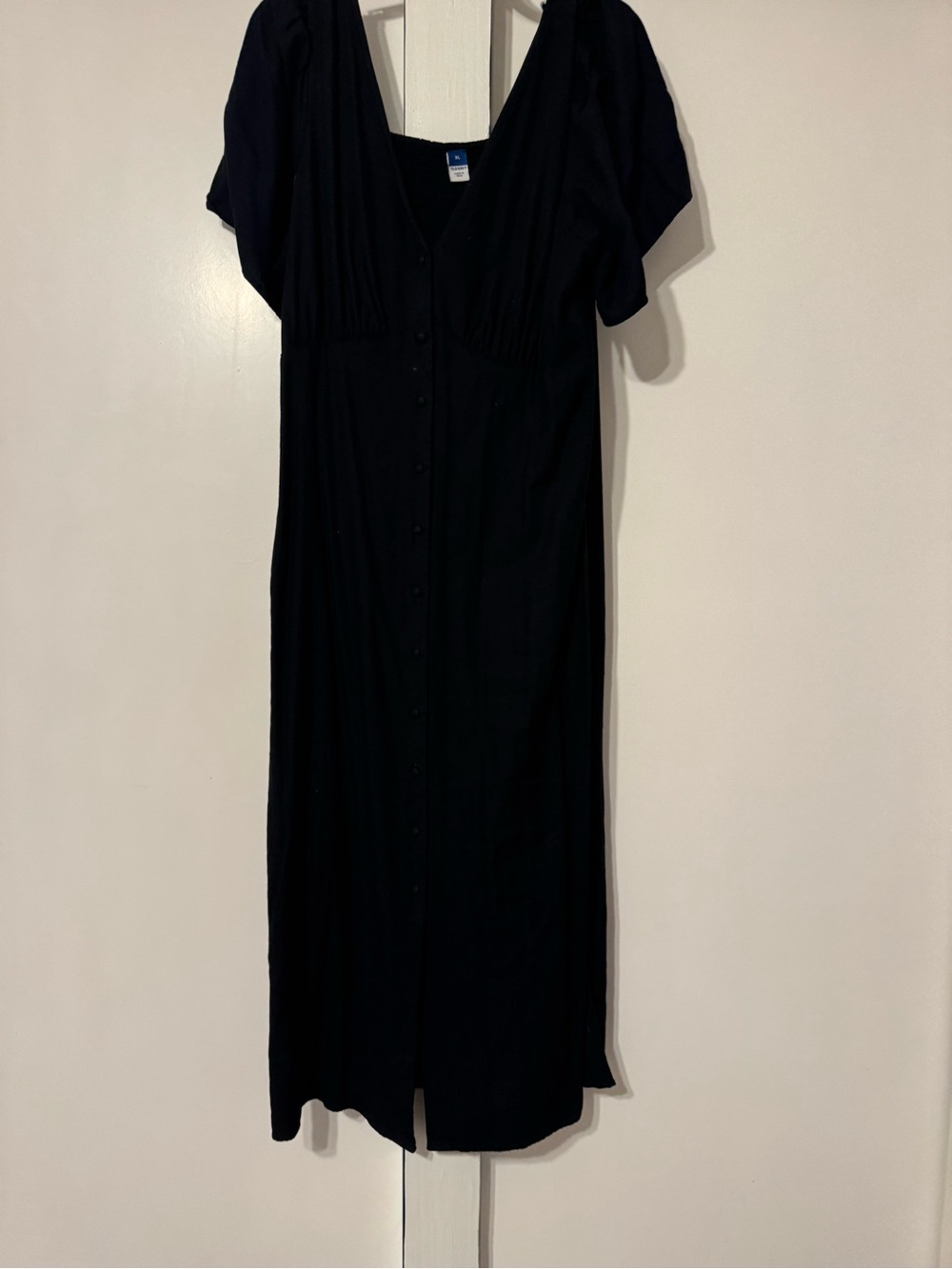 Old Navy Black Midi Button-Front Dress